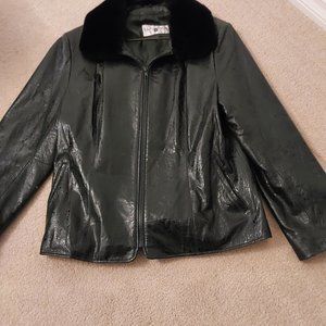 Bergama fine furs leather jacket ladies size xl dark green